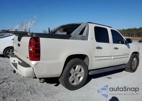 2008 Chevrolet Avalanche K1500 from USA, damaged, VIN 3GNFK123X8G191751